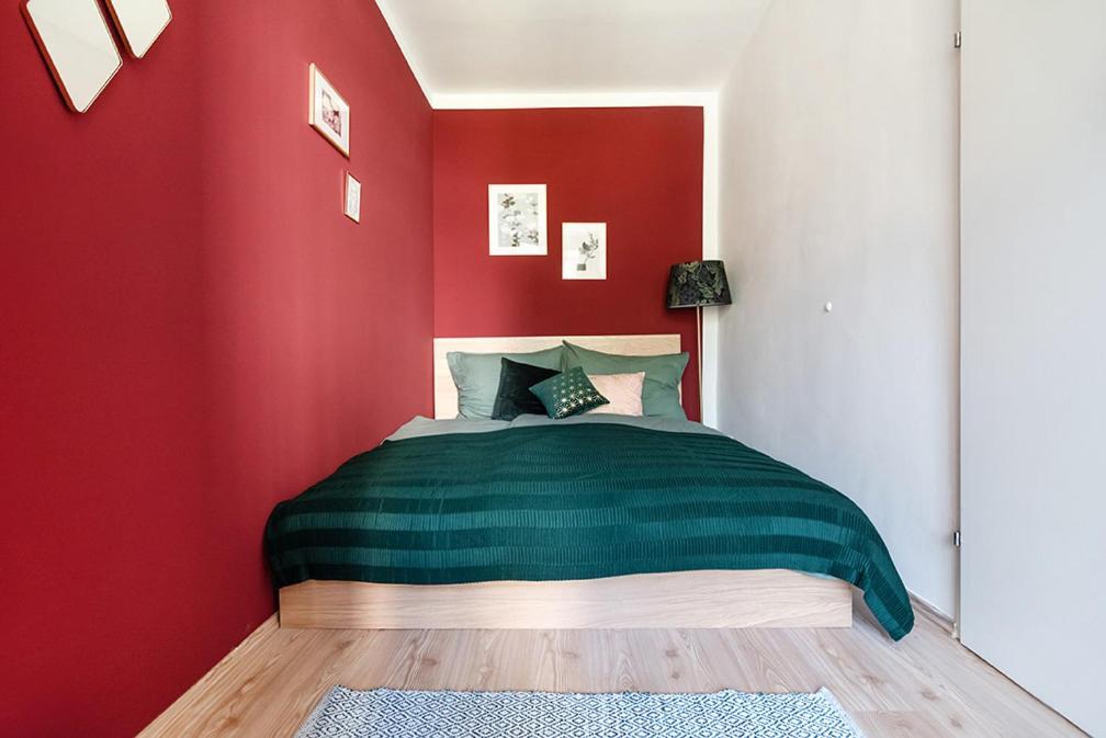 Colorful Apartment Facing Green Courtyard ウィーン エクステリア 写真