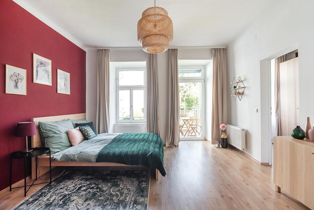 Colorful Apartment Facing Green Courtyard ウィーン エクステリア 写真